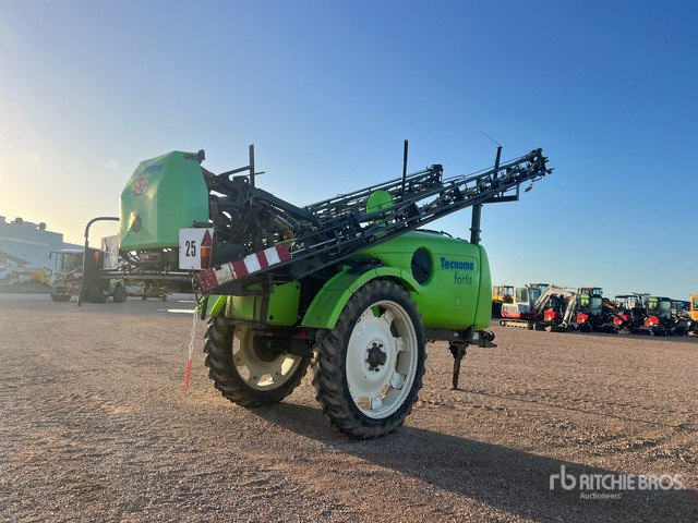 2004 Tecnoma Fortis 28 m S/A Pulverisateur Traine Pull-Type Sprayer - Trailed sprayer: picture 3 2004 Tecnoma Fortis 28 m S/A Pulverisateur Traine Pull-Type Sprayer - Trailed sprayer: picture 3
