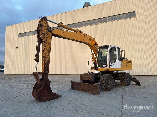 2010 Liebherr A904C-Litronic Pelle Sur Pneus Wheel Excavator - Wheel excavator: picture 1 2010 Liebherr A904C-Litronic Pelle Sur Pneus Wheel Excavator - Wheel excavator: picture 1