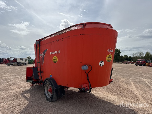 2011 Kuhn Profile 1880 Melangeuse Distributrice Livestock Feeder - Forage mixer wagon: picture 3 2011 Kuhn Profile 1880 Melangeuse Distributrice Livestock Feeder - Forage mixer wagon: picture 3