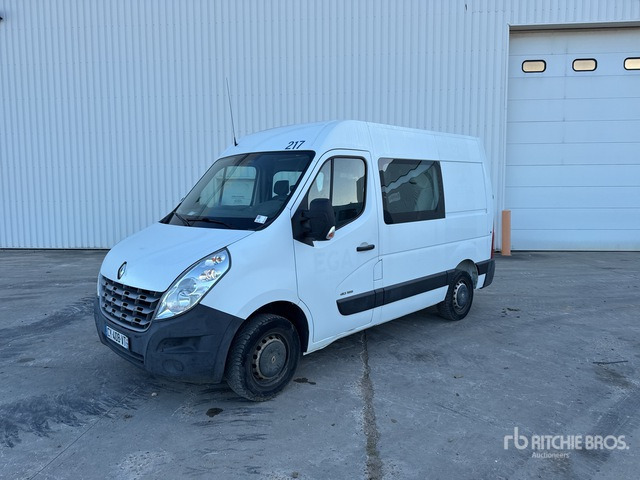 2013 Renault Master dCi125 Vehicule Utilitaire Cargo Van - Panel van, Combi van: picture 1 2013 Renault Master dCi125 Vehicule Utilitaire Cargo Van - Panel van, Combi van: picture 1