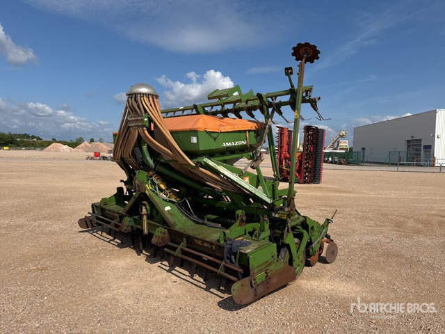 Amazone ADP402 Herse rotative - Combine seed drill: picture 3 Amazone ADP402 Herse rotative - Combine seed drill: picture 3