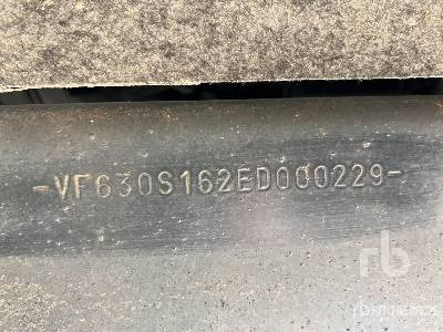 Tipper RENAULT C430 8x4 Camion Benne: picture 6