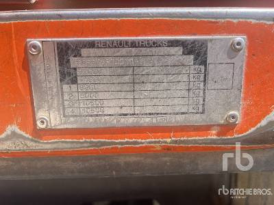 RENAULT KERAX 420 DCI 8x4 Camion Bi-Benne - Tipper: picture 1 RENAULT KERAX 420 DCI 8x4 Camion Bi-Benne - Tipper: picture 1