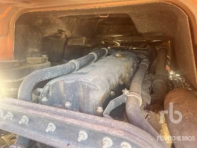 RENAULT KERAX 420 DCI 8x4 Camion Bi-Benne - Tipper: picture 5 RENAULT KERAX 420 DCI 8x4 Camion Bi-Benne - Tipper: picture 5