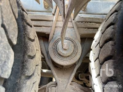 Tipper RENAULT KERAX 450DXI 6x4 Camion Benne: picture 47