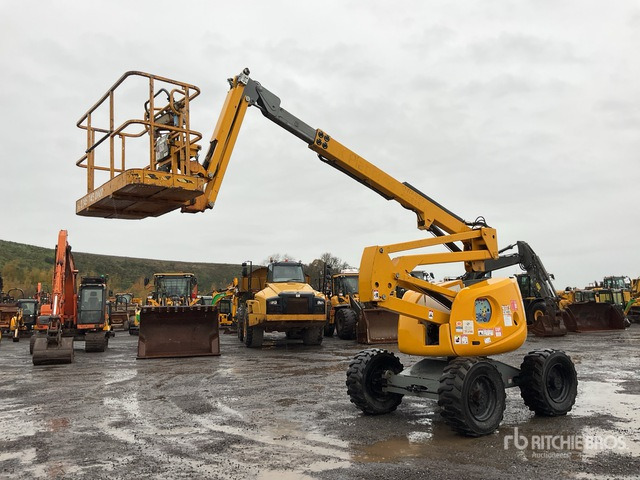 2008 Haulotte HA16PX 4WD Diesel Articulating Boom Lift - Articulated boom: picture 2 2008 Haulotte HA16PX 4WD Diesel Articulating Boom Lift - Articulated boom: picture 2