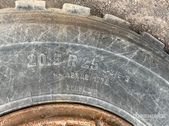 2010 Cat 938H Cat 938H Wheel Loader Wheel Loader - Wheel loader: picture 3 2010 Cat 938H Cat 938H Wheel Loader Wheel Loader - Wheel loader: picture 3