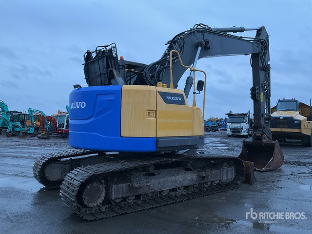 2014 Volvo ECR235DL Tracked Excavator - Crawler excavator: picture 4 2014 Volvo ECR235DL Tracked Excavator - Crawler excavator: picture 4