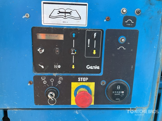 2016 Genie GS5390 4x4 Diesel Scissor Lift - Scissor lift: picture 5 2016 Genie GS5390 4x4 Diesel Scissor Lift - Scissor lift: picture 5