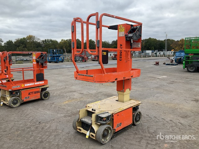 2016 JLG 1230ES Scissor Lift Vertical Mast Lift - Vertical mast lift: picture 1 2016 JLG 1230ES Scissor Lift Vertical Mast Lift - Vertical mast lift: picture 1