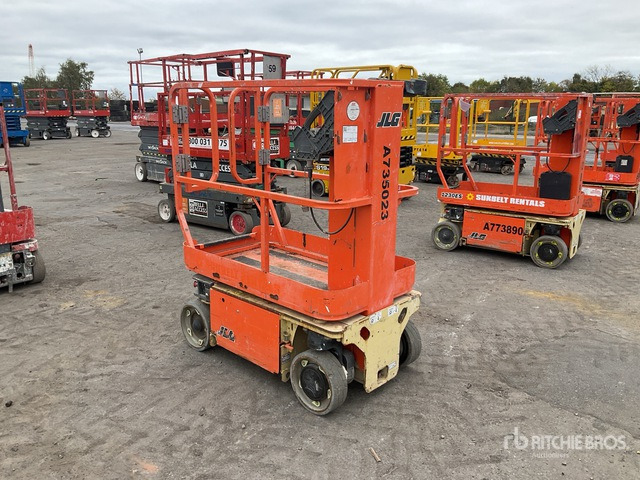 2016 JLG 1230ES Scissor Lift Vertical Mast Lift - Vertical mast lift: picture 3 2016 JLG 1230ES Scissor Lift Vertical Mast Lift - Vertical mast lift: picture 3