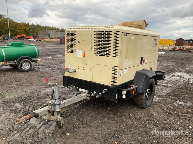 2017 Doosan 7/124-10/104 Mobile Air Compressor - Air compressor: picture 1 2017 Doosan 7/124-10/104 Mobile Air Compressor - Air compressor: picture 1