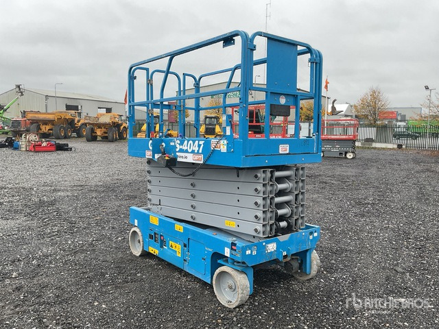 2019 Genie GS-4047 2019 Genie GS4047 Scissor Lift Scissor Lift - Scissor lift: picture 4 2019 Genie GS-4047 2019 Genie GS4047 Scissor Lift Scissor Lift - Scissor lift: picture 4