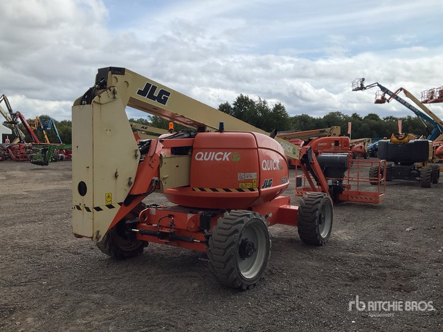 2019 JLG 600AJ 4WD Diesel Articulating Boom Lift - Articulated boom: picture 3 2019 JLG 600AJ 4WD Diesel Articulating Boom Lift - Articulated boom: picture 3