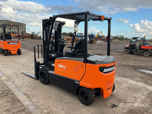 2024 Doosan B35X-7 PLUS 2024 Doosan B35X-7 PLUS 3500 kg Electric Forklift - (Unused) Electric Forklift - Electric forklift: picture 3 2024 Doosan B35X-7 PLUS 2024 Doosan B35X-7 PLUS 3500 kg Electric Forklift - (Unused) Electric Forklift - Electric forklift: picture 3