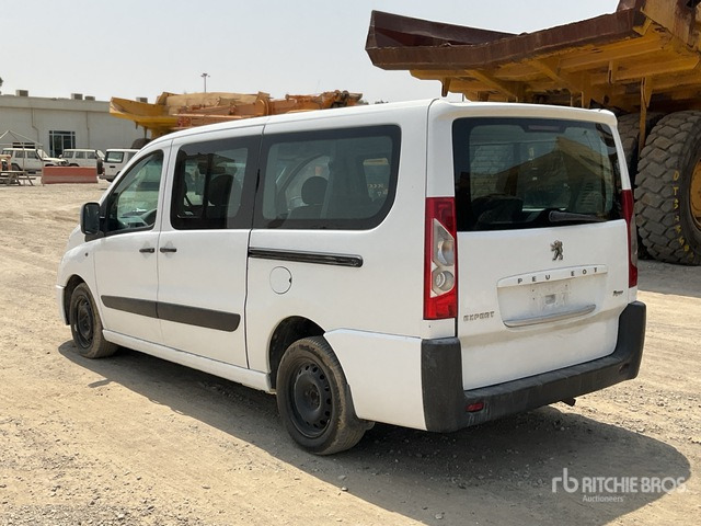 2010 Peugeot Expert Tepee - Passenger van: picture 4 2010 Peugeot Expert Tepee - Passenger van: picture 4