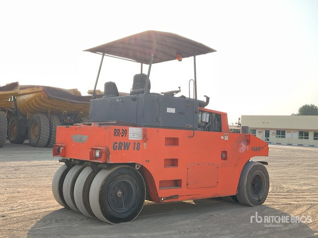 2015 Hamm GRW18 8 Wheel Pneumatic Roller - Pneumatic roller: picture 3 2015 Hamm GRW18 8 Wheel Pneumatic Roller - Pneumatic roller: picture 3