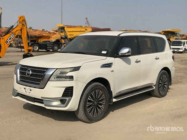 2015 Nissan Patrol Platinum 4x4 SUV - SUV: picture 1 2015 Nissan Patrol Platinum 4x4 SUV - SUV: picture 1