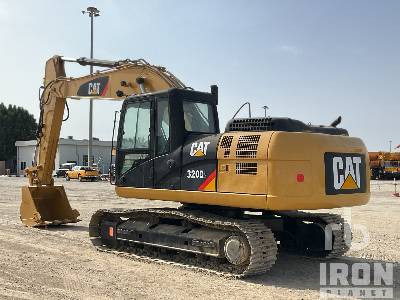 CAT 320D2 - Crawler excavator: picture 2 CAT 320D2 - Crawler excavator: picture 2