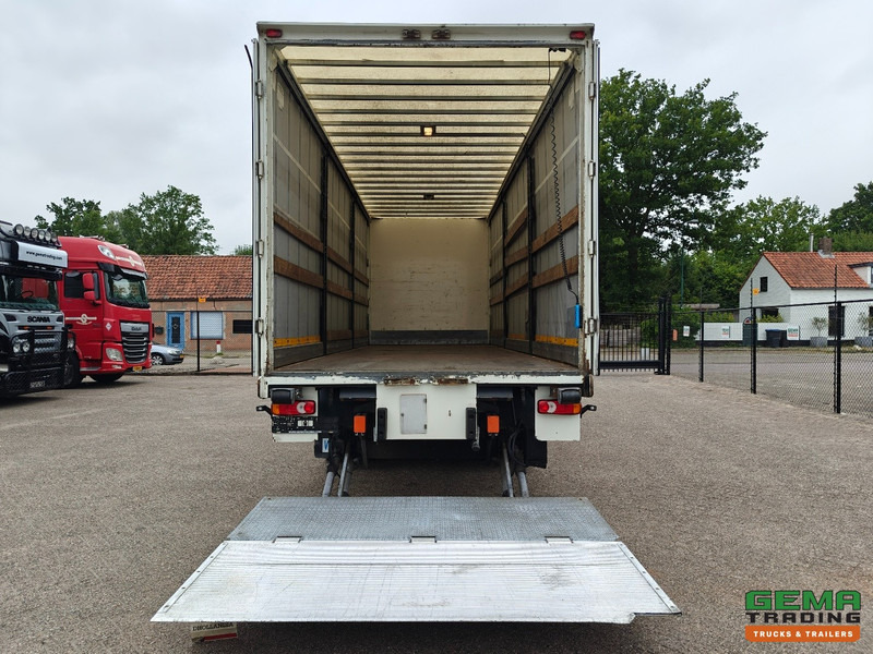 DAF CF 310 4x2 SpaceCab Euro6 - Schuifzeilenbak 7.7M + Laadklep 1500KG - 10/2025 APK - Curtainsider truck: picture 4 DAF CF 310 4x2 SpaceCab Euro6 - Schuifzeilenbak 7.7M + Laadklep 1500KG - 10/2025 APK - Curtainsider truck: picture 4
