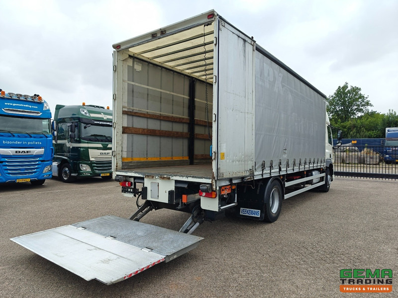 DAF CF 310 4x2 SpaceCab Euro6 - Schuifzeilenbak 7.7M + Laadklep 1500KG - 10/2025 APK - Curtainsider truck: picture 2 DAF CF 310 4x2 SpaceCab Euro6 - Schuifzeilenbak 7.7M + Laadklep 1500KG - 10/2025 APK - Curtainsider truck: picture 2