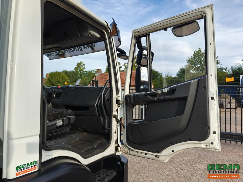 Lease a Iveco Eurocargo 120E22 Dagcab Euro5 - 6CIL - Handgeschakeld - Schuifzeilenbak 8.6m - Volledig Bladgeveerd - SMARTTacho V2 Iveco Eurocargo 120E22 Dagcab Euro5 - 6CIL - Handgeschakeld - Schuifzeilenbak 8.6m - Volledig Bladgeveerd - SMARTTacho V2: picture 13