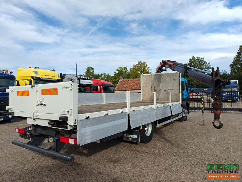 Renault Premium Lander 340 4x2 Dagcab Euro5 - Retarder - Open Laadbak 7.8M + Palfinger PK12002-EH - RadioGrafisch - Dropside/ Flatbed truck, Crane truck: picture 2 Renault Premium Lander 340 4x2 Dagcab Euro5 - Retarder - Open Laadbak 7.8M + Palfinger PK12002-EH - RadioGrafisch - Dropside/ Flatbed truck, Crane truck: picture 2