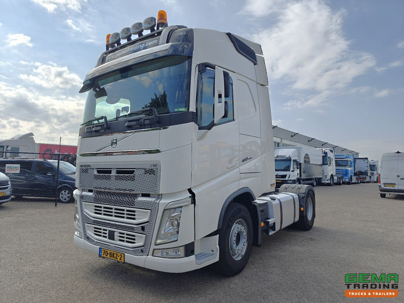 Volvo FH460 4x2 Globetrotter Euro6C - Hydrauliek - WeegSysteem - Navi - SMARTtachoV2 - Tractor unit: picture 1 Volvo FH460 4x2 Globetrotter Euro6C - Hydrauliek - WeegSysteem - Navi - SMARTtachoV2 - Tractor unit: picture 1
