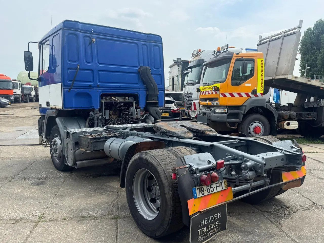 DAF 95.380 ATI 4X2 SPRING/SPRING ZF MAN GEARBOX - Tractor unit: picture 4 DAF 95.380 ATI 4X2 SPRING/SPRING ZF MAN GEARBOX - Tractor unit: picture 4