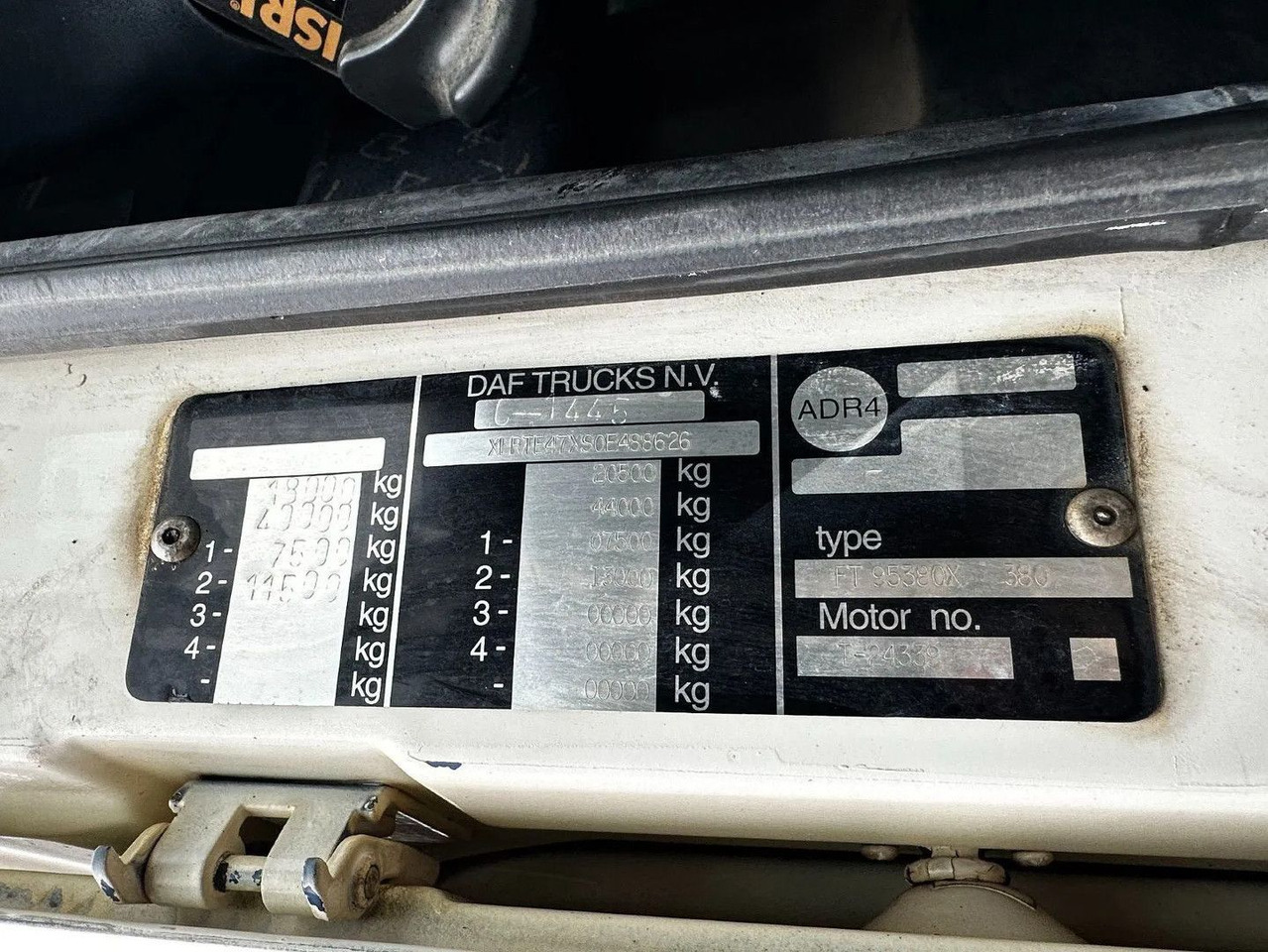 Tractor unit DAF XF 95.380 4X2 Tractor-unit Spring/Air ZF Manual DAF XF 95.380 4X2 Tractor-unit Spring/Air ZF Manual: picture 8