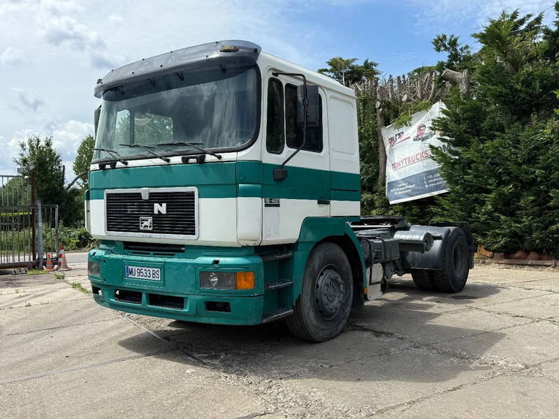 MAN 19.403 4X2 Tractor-unit Spring/Air ZF Manual Gear Low cabine - Tractor unit: picture 2 MAN 19.403 4X2 Tractor-unit Spring/Air ZF Manual Gear Low cabine - Tractor unit: picture 2