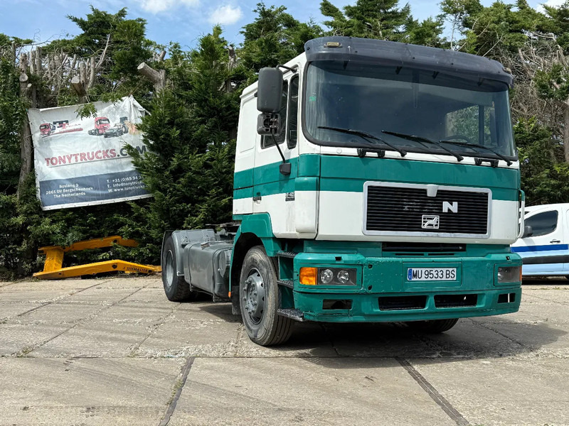 MAN 19.403 4X2 Tractor-unit Spring/Air ZF Manual Gear Low cabine - Tractor unit: picture 1 MAN 19.403 4X2 Tractor-unit Spring/Air ZF Manual Gear Low cabine - Tractor unit: picture 1