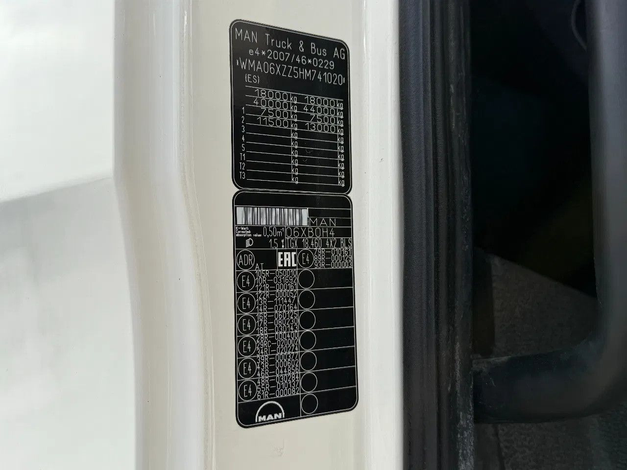 Tractor unit MAN TGX 18.460 4X2 ENGINE DEFECT Tractor-unit Spring: picture 9