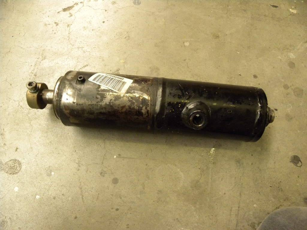 Cylinder ,Lift for Jungheinrich ERE 220 - Hydraulic cylinder for Material handling equipment: picture 1 Cylinder ,Lift for Jungheinrich ERE 220 - Hydraulic cylinder for Material handling equipment: picture 1