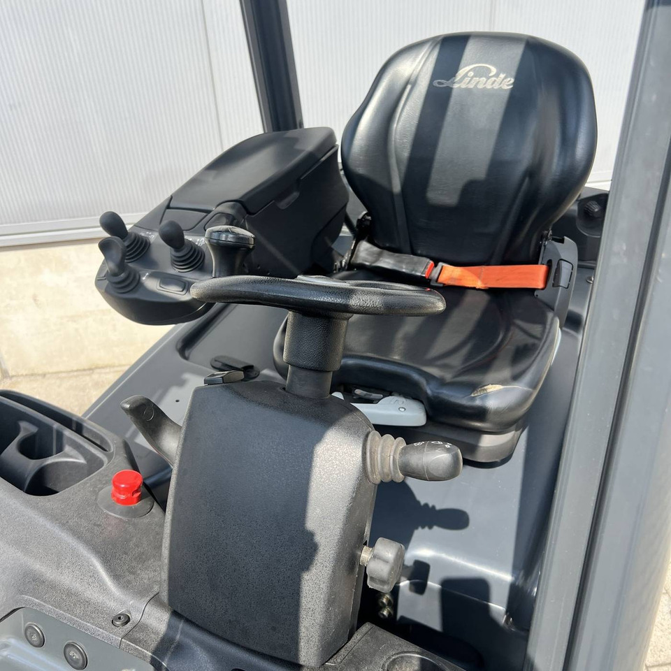 Linde E16H (386-02) EVO - Electric forklift: picture 5 Linde E16H (386-02) EVO - Electric forklift: picture 5
