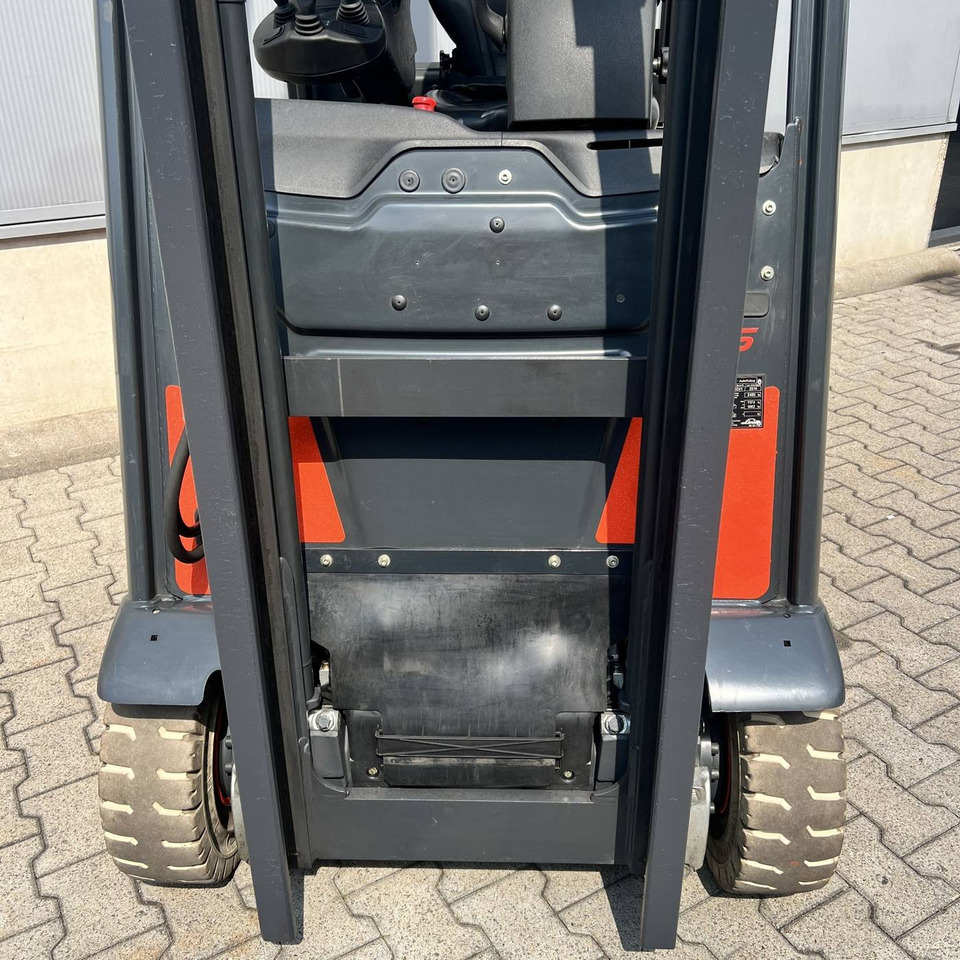 Lease a  Linde E16H (386-02) EVO Linde E16H (386-02) EVO: picture 14