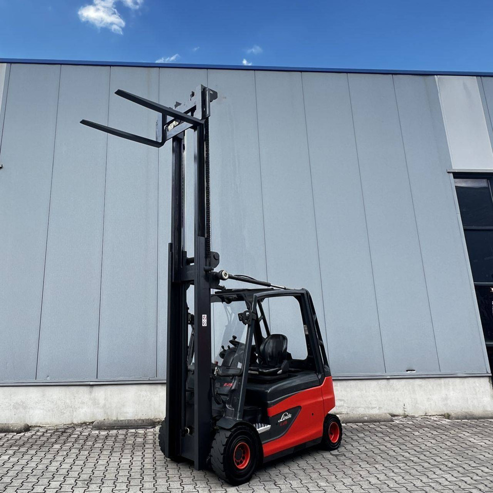 Electric forklift Linde E25L (387): picture 16