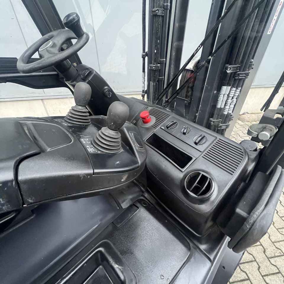 Linde Linde E40/600H (388) - Electric forklift: picture 5 Linde Linde E40/600H (388) - Electric forklift: picture 5