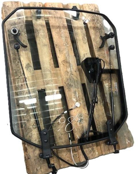 Rear Window - Window and parts for Material handling equipment: picture 2 Rear Window - Window and parts for Material handling equipment: picture 2