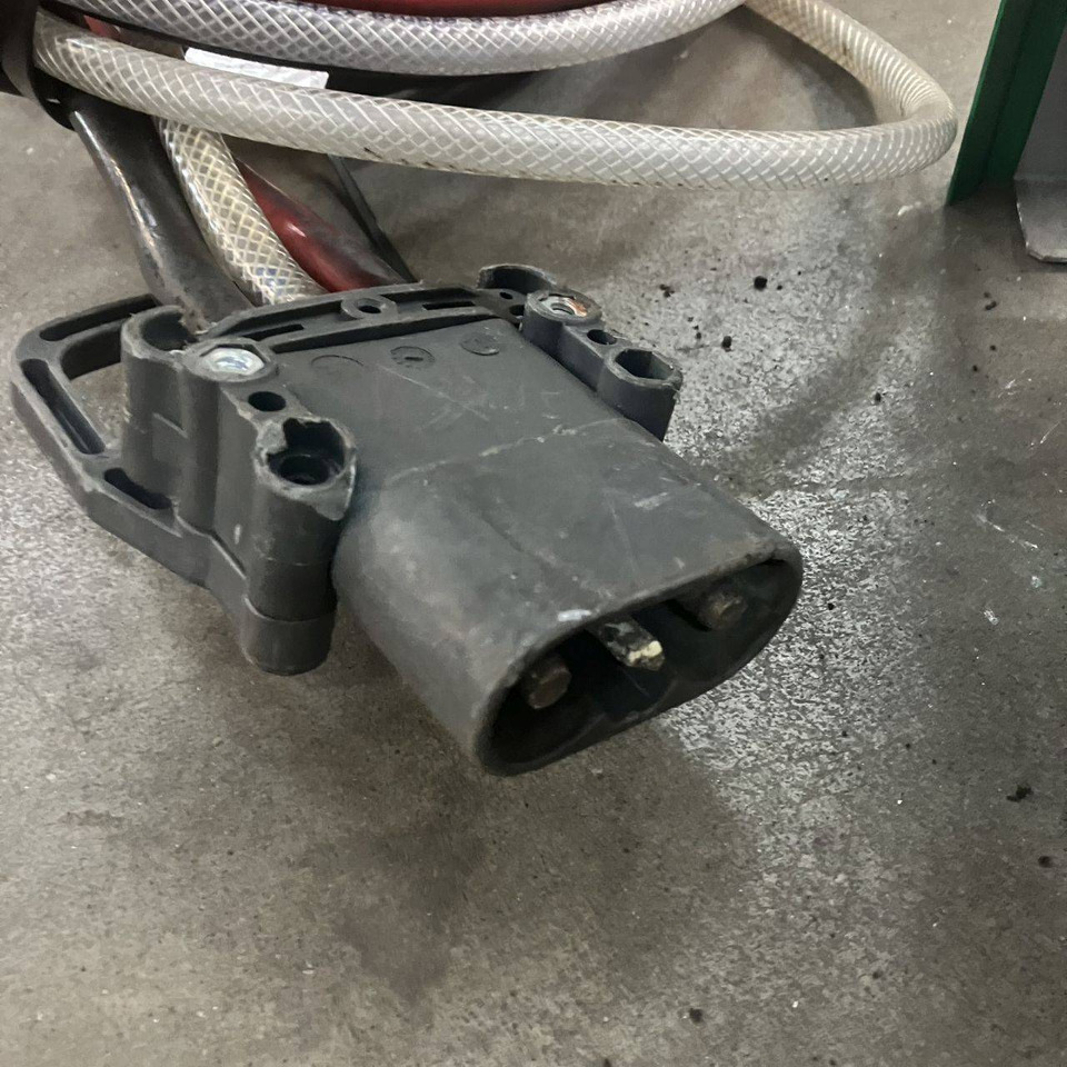 Hoppecke D400 G48/65- B-F14 HO-HF Trak Air - Spare parts for Material handling equipment: picture 4 Hoppecke D400 G48/65- B-F14 HO-HF Trak Air - Spare parts for Material handling equipment: picture 4