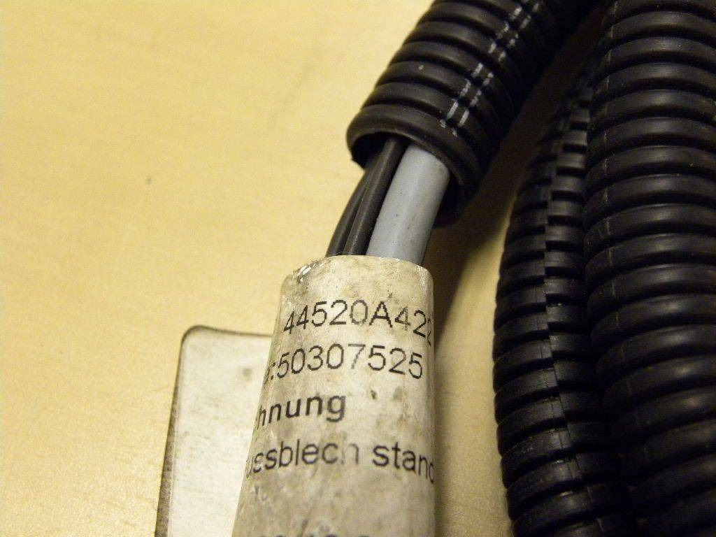 Wiring harness for the plate floor for Jungheinrich - Cables/ Wire harness for Material handling equipment: picture 3 Wiring harness for the plate floor for Jungheinrich - Cables/ Wire harness for Material handling equipment: picture 3