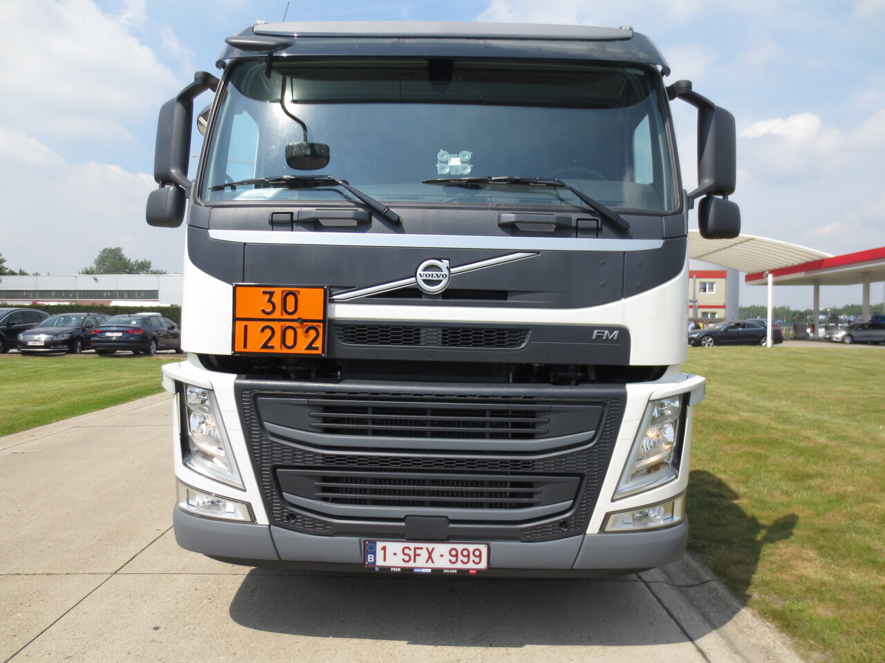 Volvo FM - Tank truck: picture 3 Volvo FM - Tank truck: picture 3