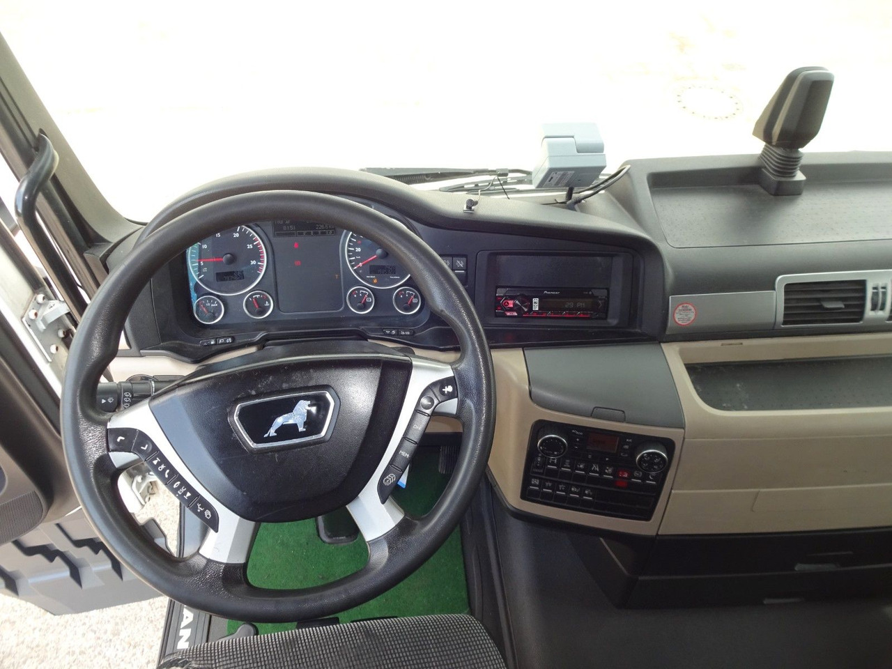 Tractor unit MAN TGX 18.460, XLX, Intarder, ACC: picture 10 Tractor unit MAN TGX 18.460, XLX, Intarder, ACC: picture 10