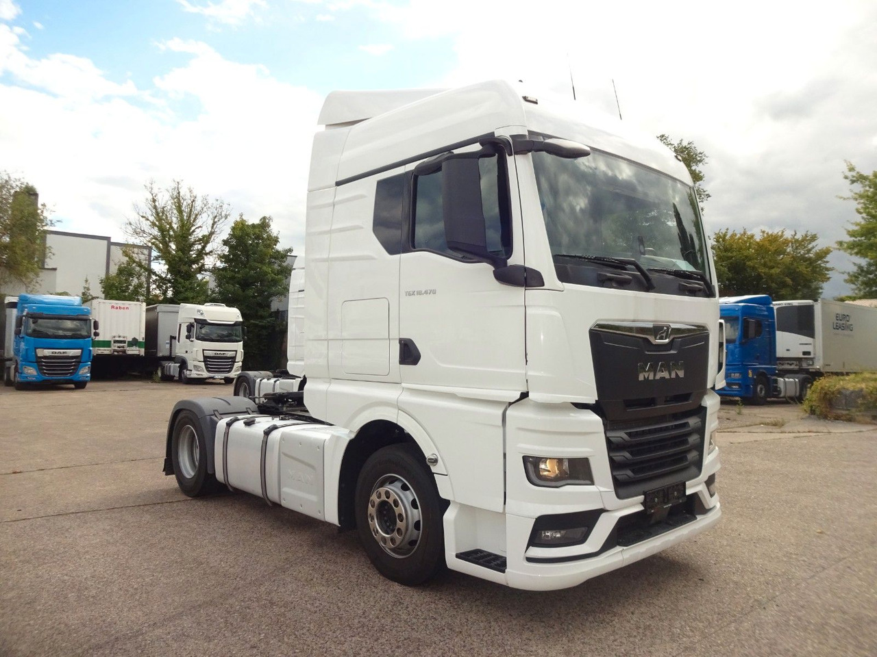 MAN TGX 18.470, XLX, Retarder, ACC, 2 x Tank - Tractor unit: picture 3 MAN TGX 18.470, XLX, Retarder, ACC, 2 x Tank - Tractor unit: picture 3