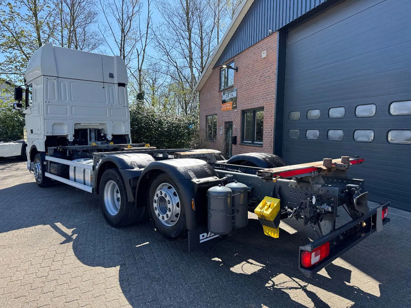 DAF XF 480 6X2 SSC FAR BDF Retarder Top zustand! - Container transporter/ Swap body truck: picture 4 DAF XF 480 6X2 SSC FAR BDF Retarder Top zustand! - Container transporter/ Swap body truck: picture 4