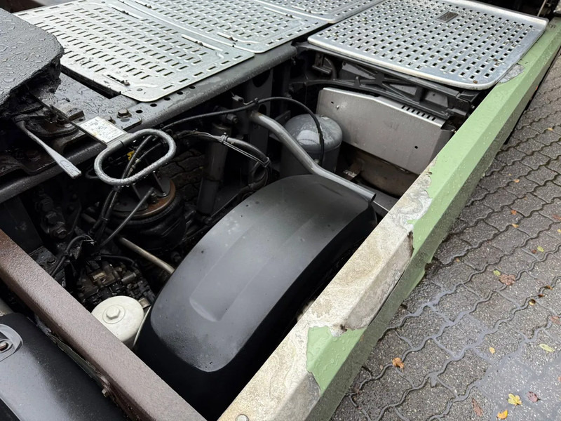 DAF XF 440 6X2 FTP Space Cab Standairco NL Truck - Tractor unit: picture 5 DAF XF 440 6X2 FTP Space Cab Standairco NL Truck - Tractor unit: picture 5