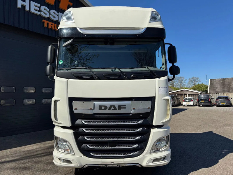 DAF XF 480 5X! SSC Super Space 2x tank LED PTO-Prep 302.386KM ACC - Tractor unit: picture 3 DAF XF 480 5X! SSC Super Space 2x tank LED PTO-Prep 302.386KM ACC - Tractor unit: picture 3