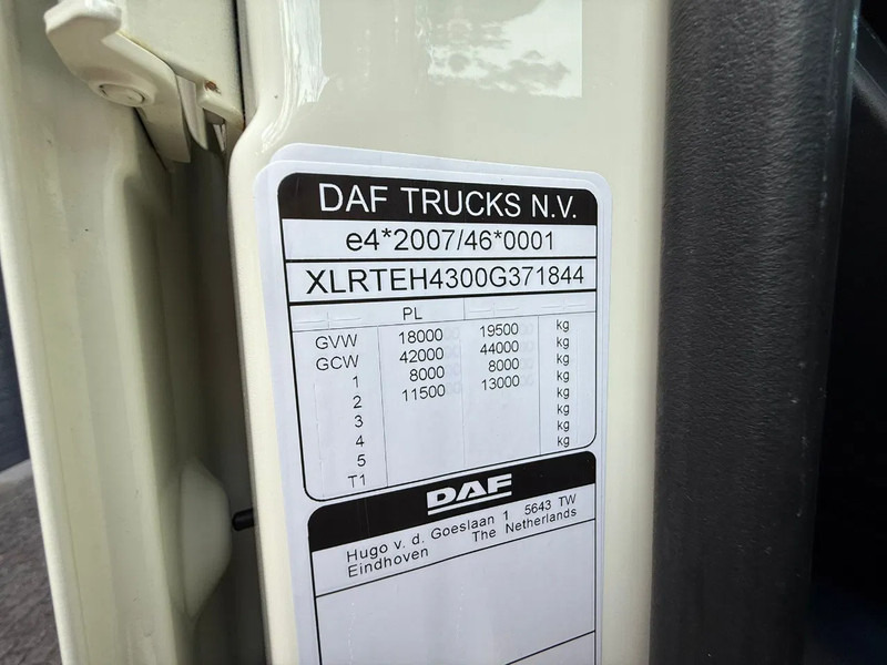 Tractor unit DAF XF 480 SSC Super Space 2x tank LED 346.945KM NL Truck: picture 15 Tractor unit DAF XF 480 SSC Super Space 2x tank LED 346.945KM NL Truck: picture 15