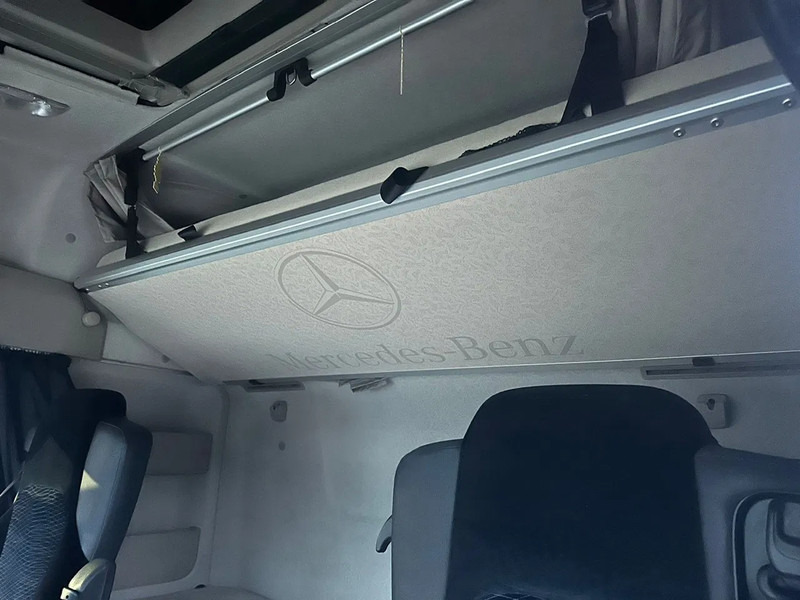 Mercedes-Benz Actros 1840 4X2 679.306KM NL Truck - Tractor unit: picture 4 Mercedes-Benz Actros 1840 4X2 679.306KM NL Truck - Tractor unit: picture 4