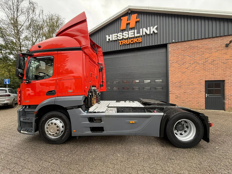 Mercedes-Benz Actros 1935 4X2 Streamspace777.719KM - Tractor unit: picture 5 Mercedes-Benz Actros 1935 4X2 Streamspace777.719KM - Tractor unit: picture 5